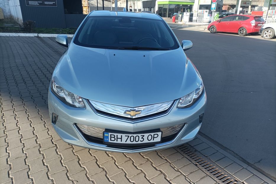 Продам Chevrolet Volt плагин 2018 года в Одессе