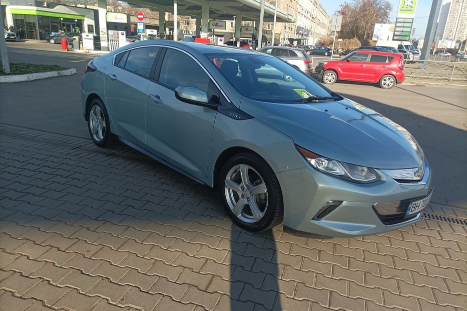 Продам Chevrolet Volt плагин 2018 года в Одессе