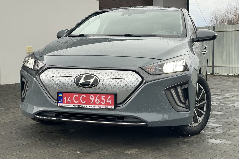 Продам Hyundai Ioniq 38 KW 2019 года в Львове