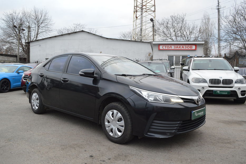 Продам Toyota Corolla   2017 года в Одессе