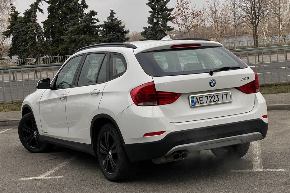 Продам BMW X1 2014 года в Днепре