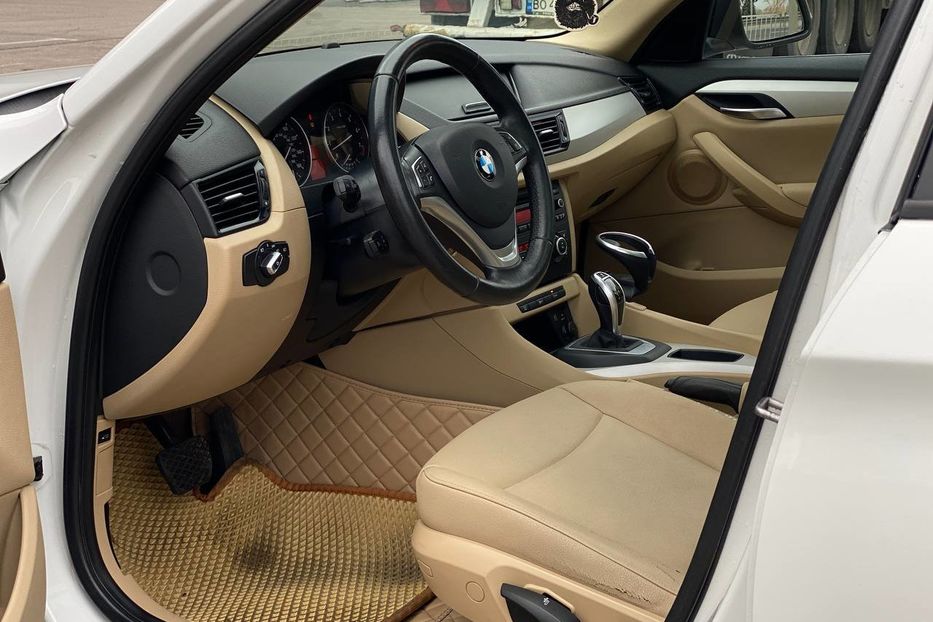 Продам BMW X1 2014 года в Днепре