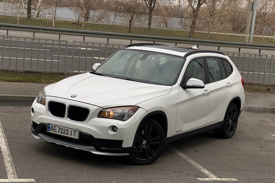 Продам BMW X1 2014 года в Днепре