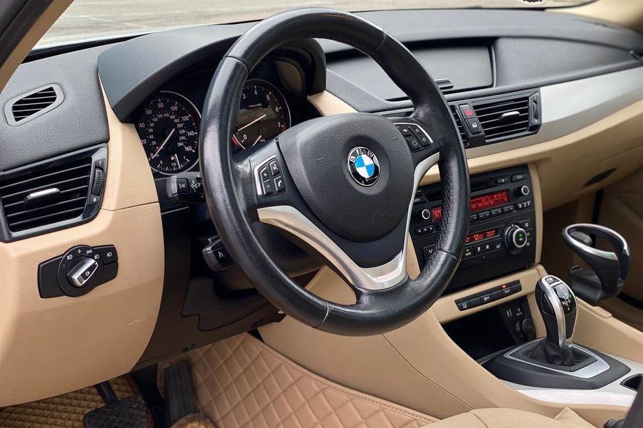 Продам BMW X1 2014 года в Днепре