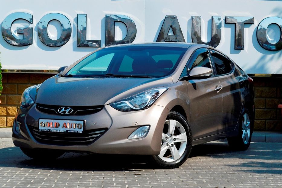 Продам Hyundai Elantra 2012 года в Одессе