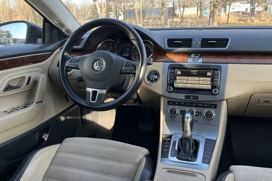 Продам Volkswagen Passat CC Highline 2013 года в Николаеве