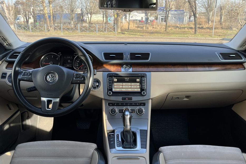 Продам Volkswagen Passat CC Highline 2013 года в Николаеве