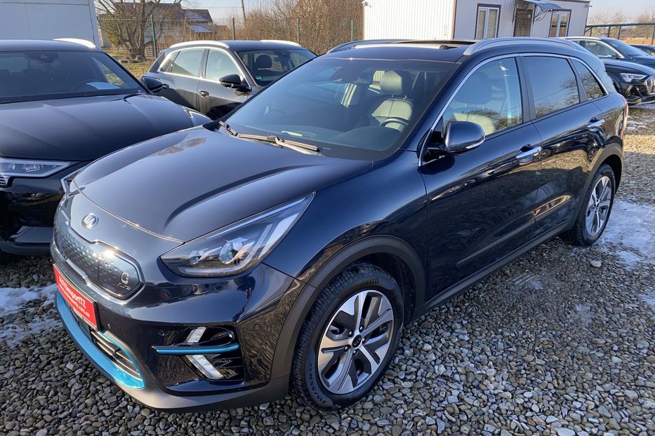 Продам Kia Niro 64кВт Макс.компл.Prestige ЛЮК! 2021 года в Львове