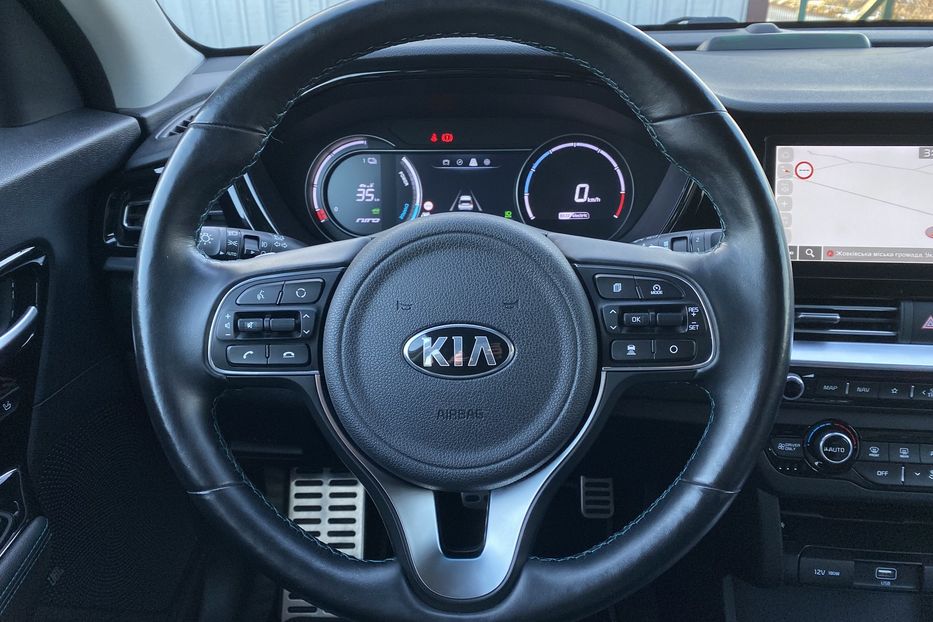 Продам Kia Niro 64кВт Макс.компл.Prestige ЛЮК! 2021 года в Львове