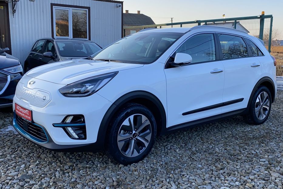 Продам Kia Niro 64PrestigeПідігрівКермаСидінь 2021 года в Львове