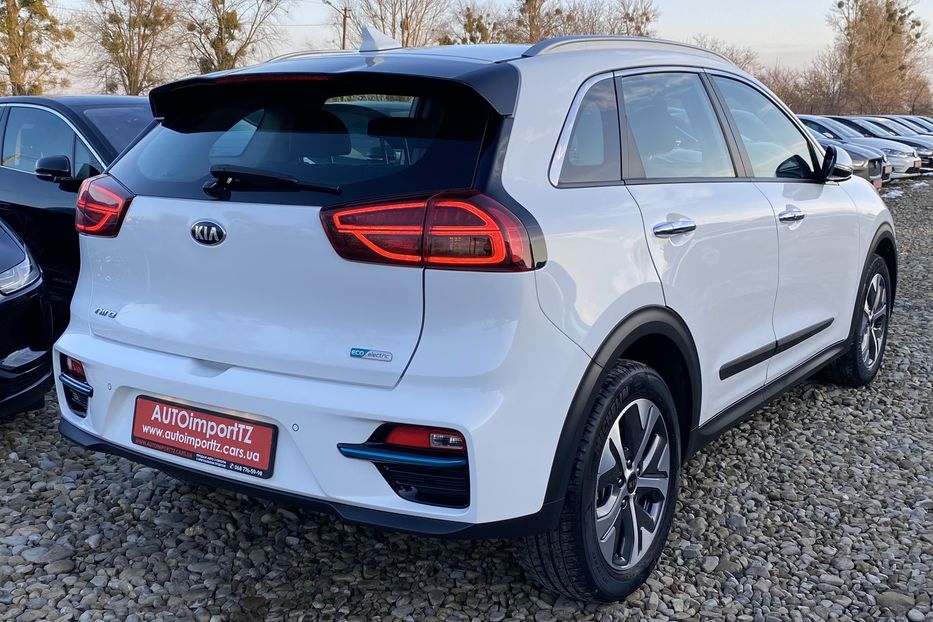 Продам Kia Niro 64PrestigeПідігрівКермаСидінь 2021 года в Львове