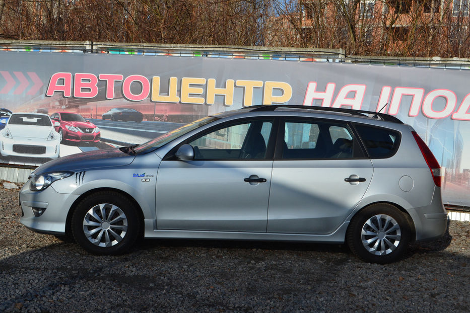 Продам Hyundai i30  2010 года в Киеве