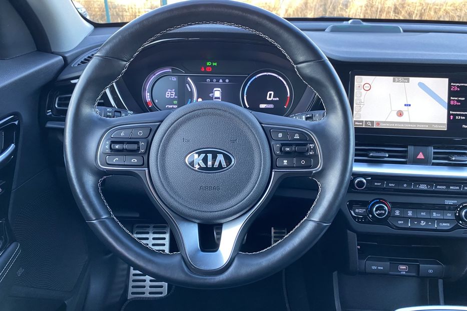 Продам Kia Niro 64кВтМакс.комплектаціяPrestige 2021 года в Львове