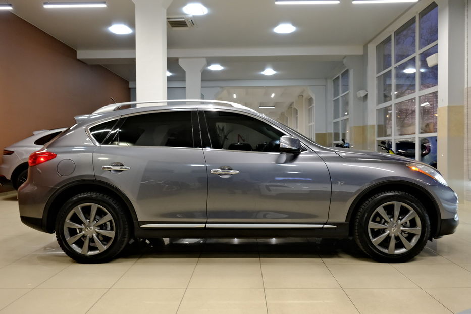 Продам Infiniti QX50 2016 года в Одессе