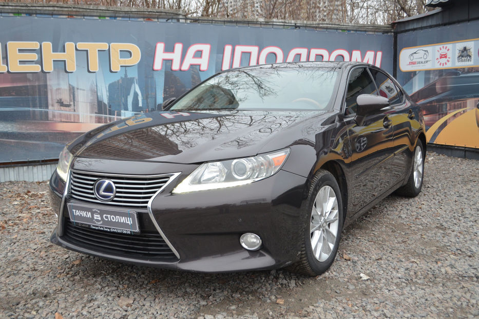 Продам Lexus ES 300 2013 года в Киеве