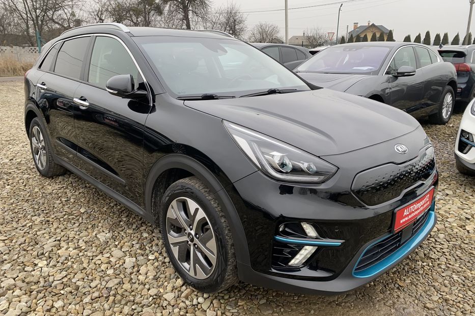 Продам Kia Niro 64кВтМакс.комплектаціяPrestige 2020 года в Львове