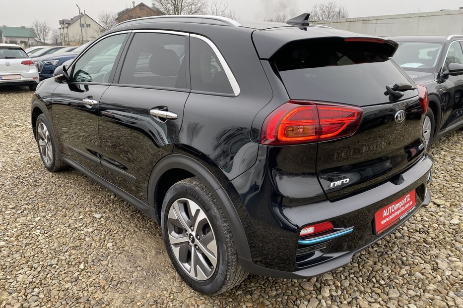 Продам Kia Niro 64кВтМакс.комплектаціяPrestige 2020 года в Львове