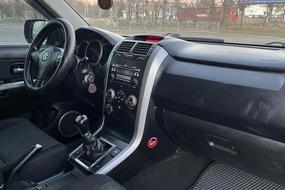 Продам Suzuki Grand Vitara Oficial 2006 года в Николаеве