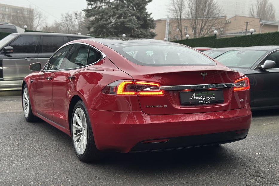 Продам Tesla Model S 75D 2018 года в Киеве