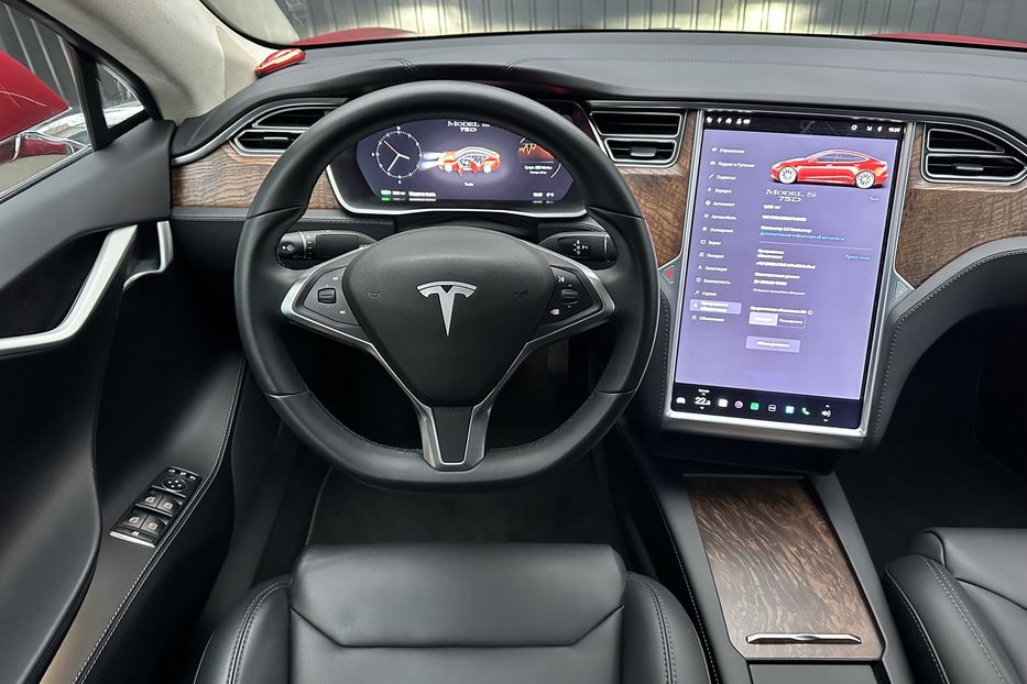 Продам Tesla Model S 75D 2018 года в Киеве