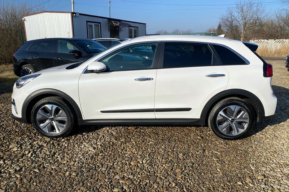 Продам Kia Niro 64kWhМакс.комплектаціяPrestige 2019 года в Львове