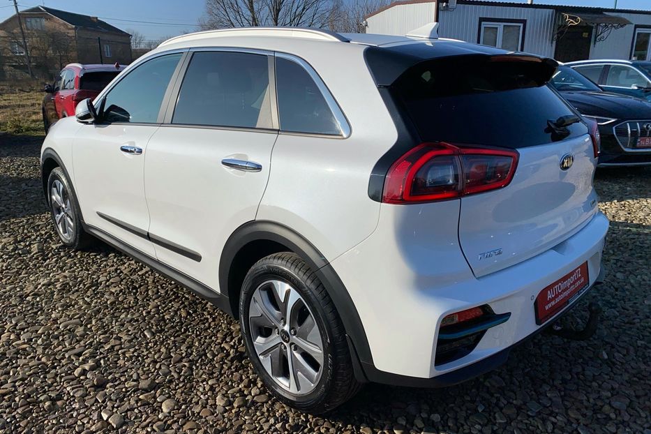 Продам Kia Niro 64kWhМакс.комплектаціяPrestige 2019 года в Львове