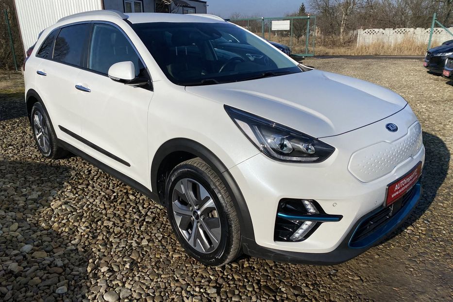 Продам Kia Niro 64kWhМакс.комплектаціяPrestige 2019 года в Львове