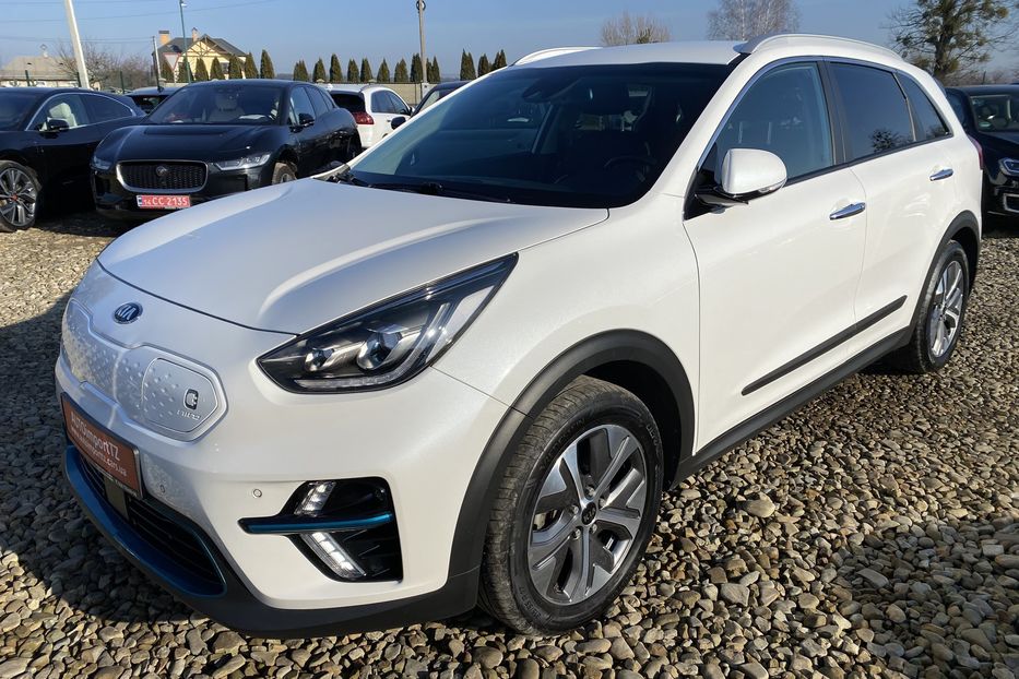 Продам Kia Niro 64kWhМакс.комплектаціяPrestige 2019 года в Львове