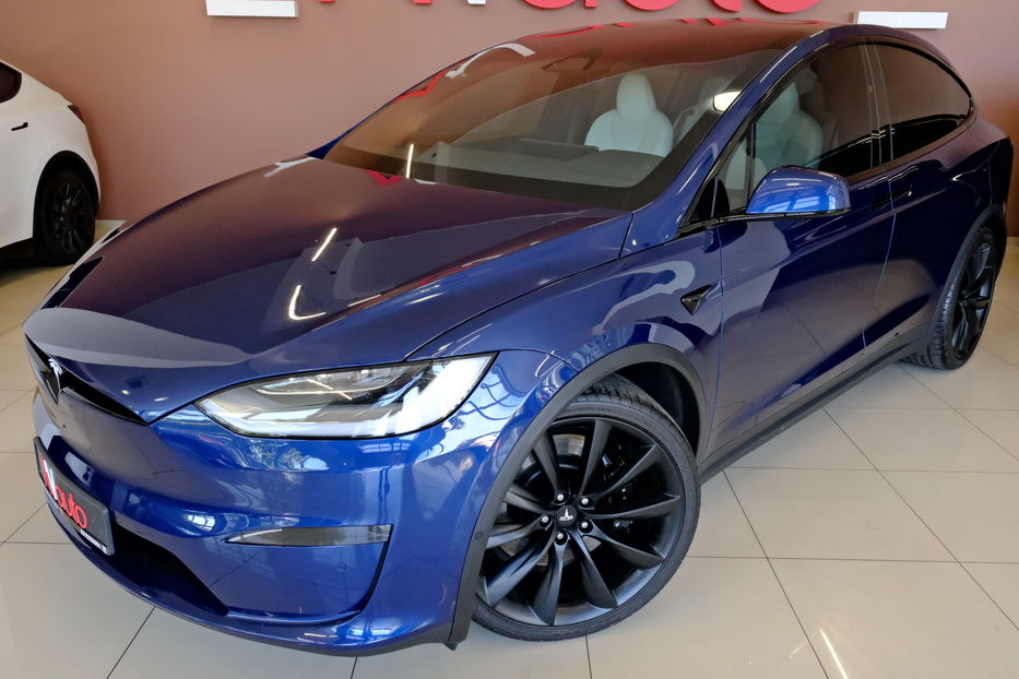 Продам Tesla Model X 2023 года в Одессе