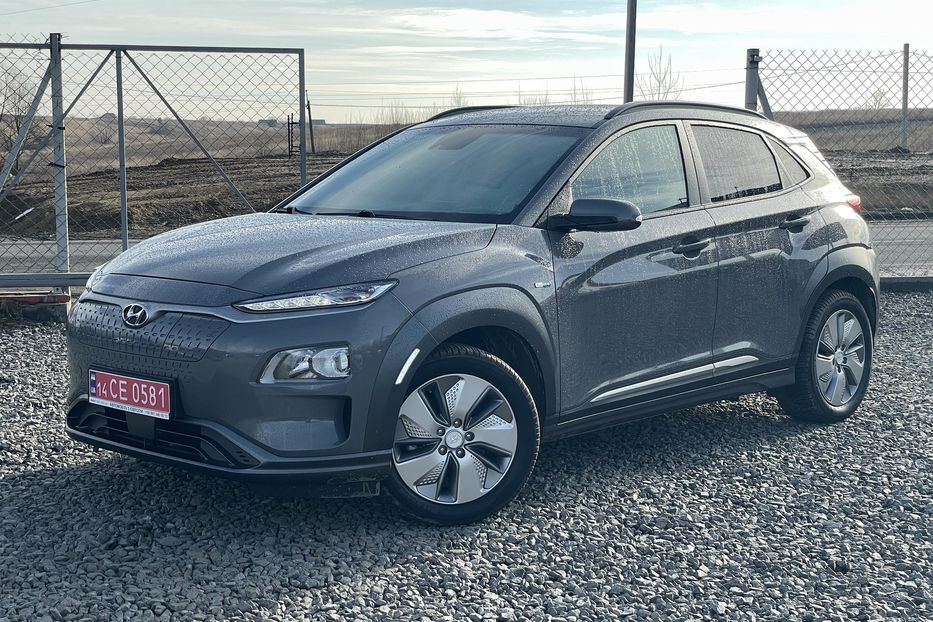 Продам Hyundai Kona 39kw 2020 года в Львове