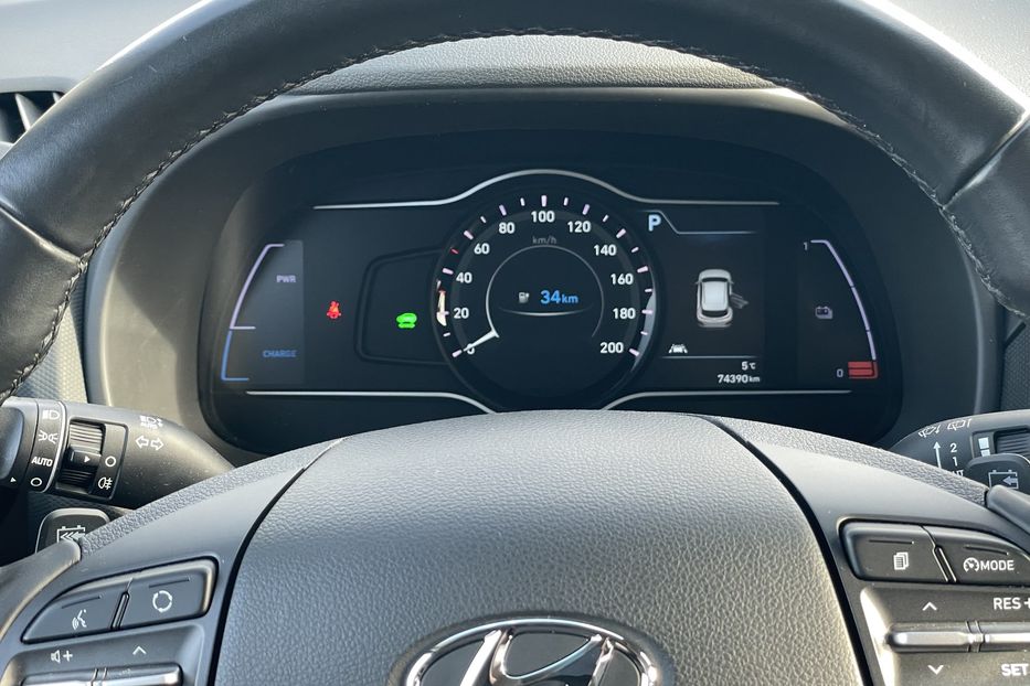 Продам Hyundai Kona 39kw 2020 года в Львове