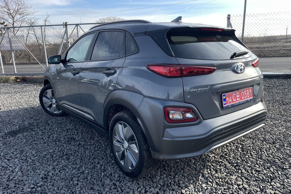 Продам Hyundai Kona 39kw 2020 года в Львове