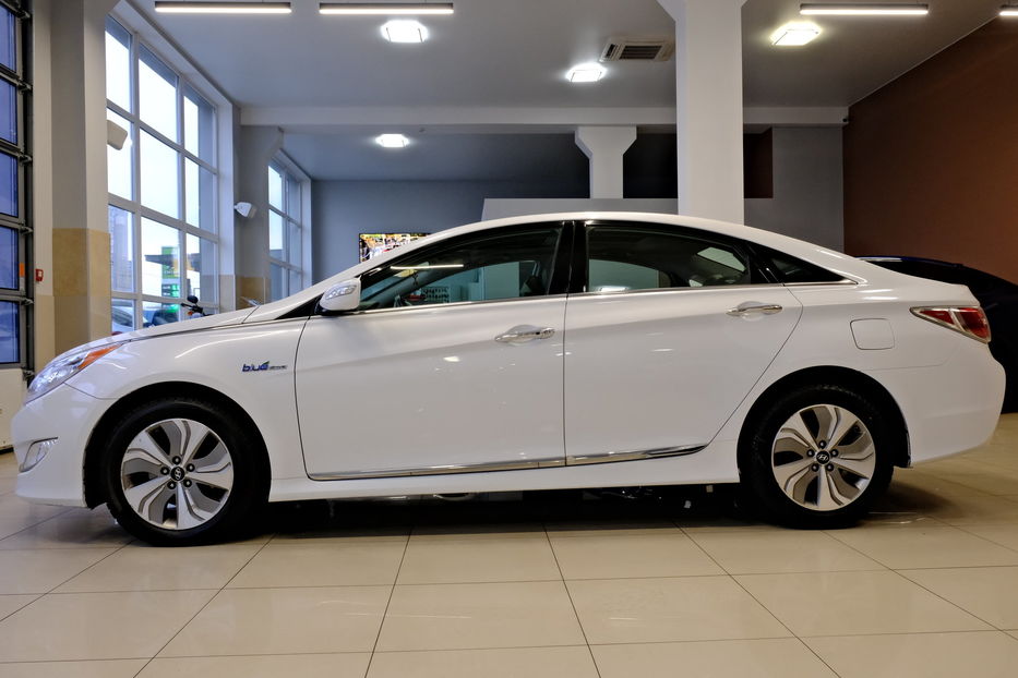 Продам Hyundai Sonata Hybrid Limited 2014 года в Одессе