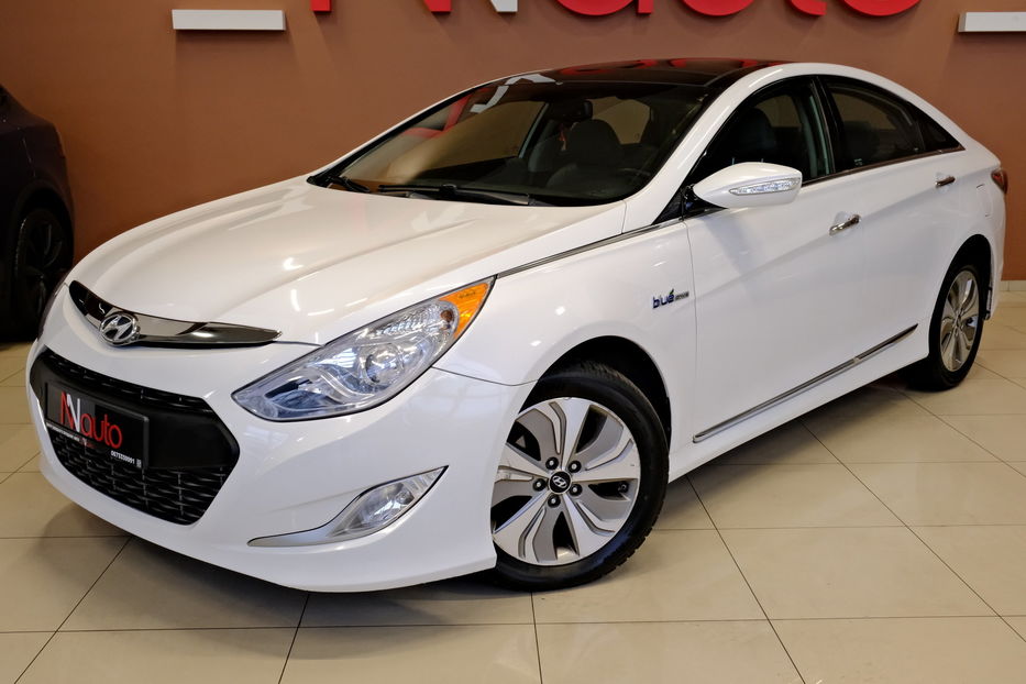 Продам Hyundai Sonata Hybrid Limited 2014 года в Одессе