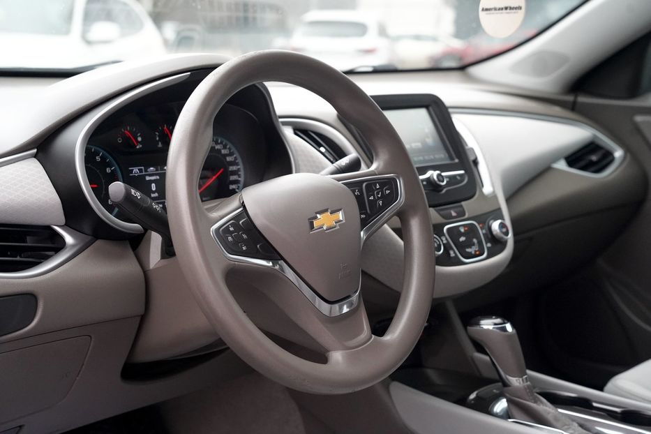 Продам Chevrolet Malibu 2018 года в Черновцах