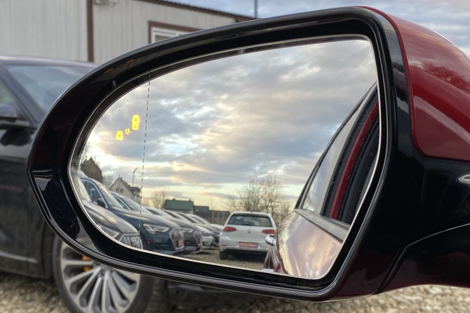 Продам Kia Niro 64kWhМакс.комплектаціяPrestige 2019 года в Львове