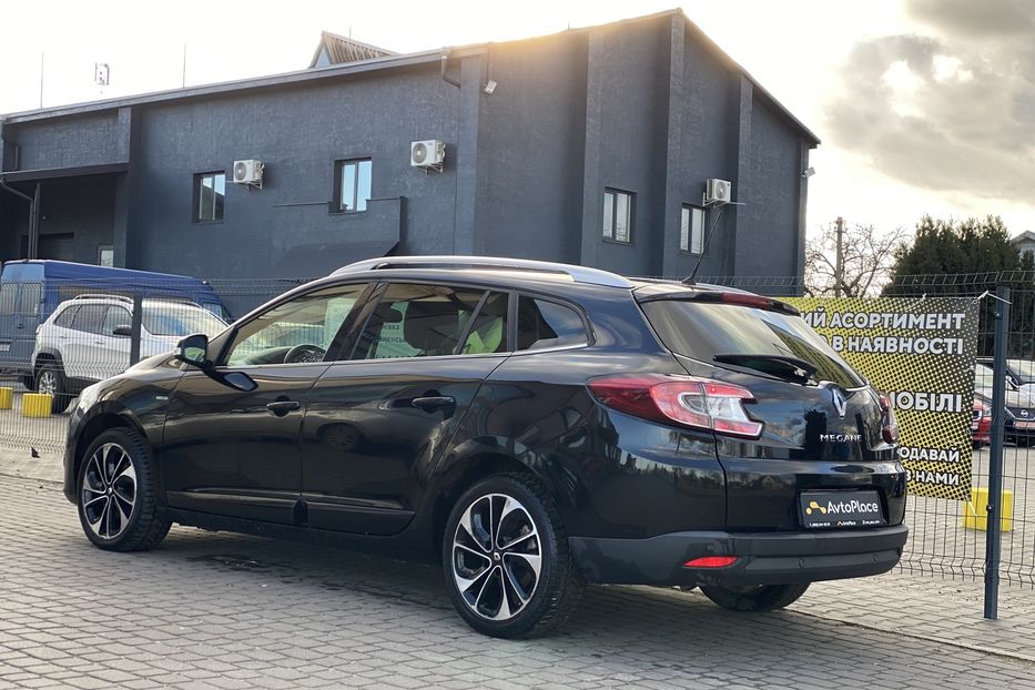 Продам Renault Megane BOSE 2015 года в Луцке