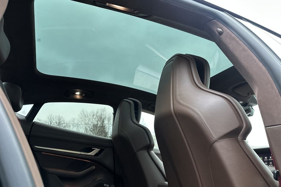 Продам Porsche Taycan Turbo 2021 года в Киеве