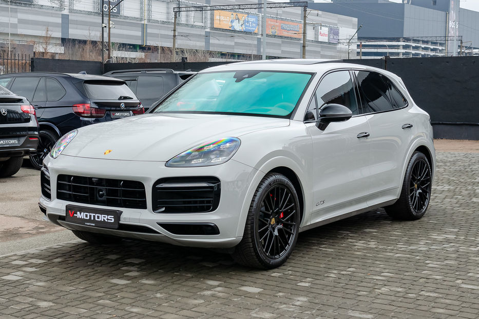 Продам Porsche Cayenne GTS 2022 года в Киеве