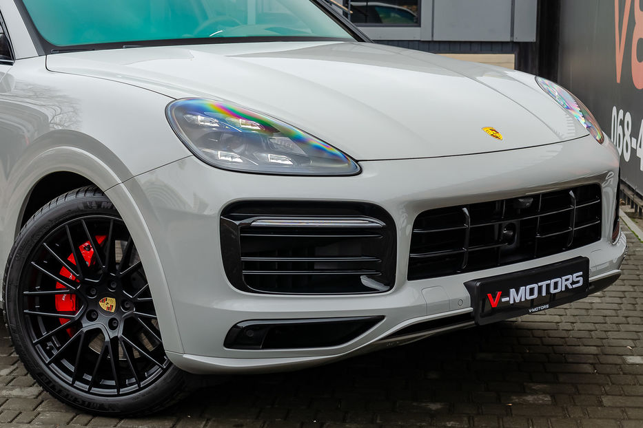 Продам Porsche Cayenne GTS 2022 года в Киеве