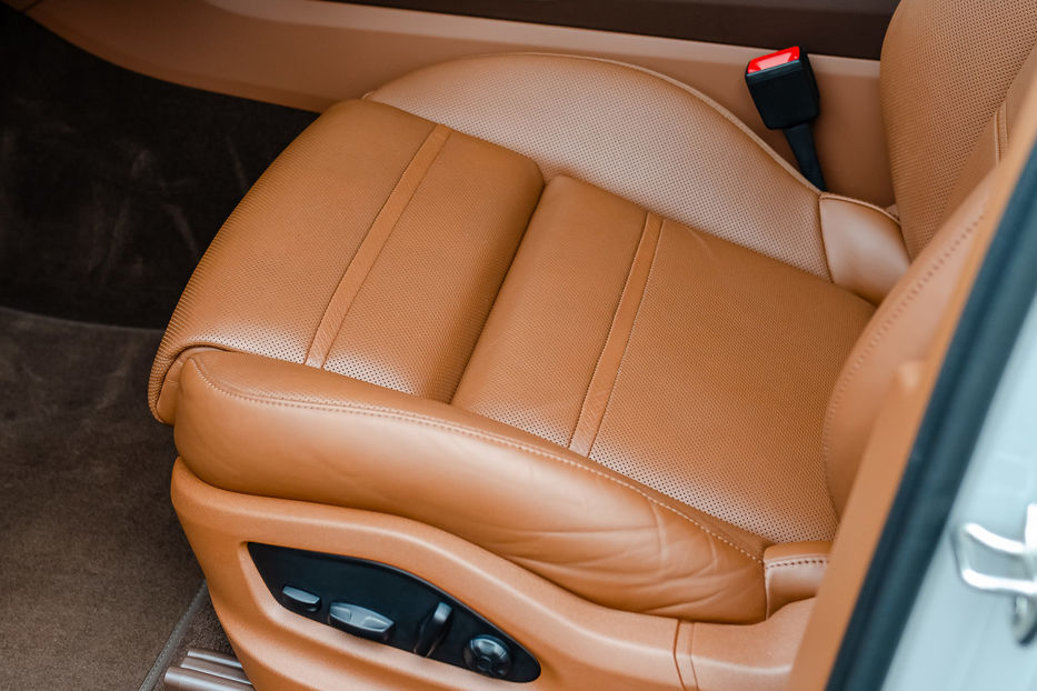 Продам Porsche Cayenne GTS 2022 года в Киеве