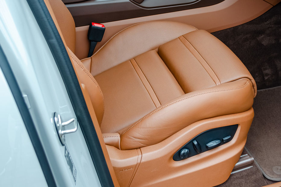 Продам Porsche Cayenne GTS 2022 года в Киеве
