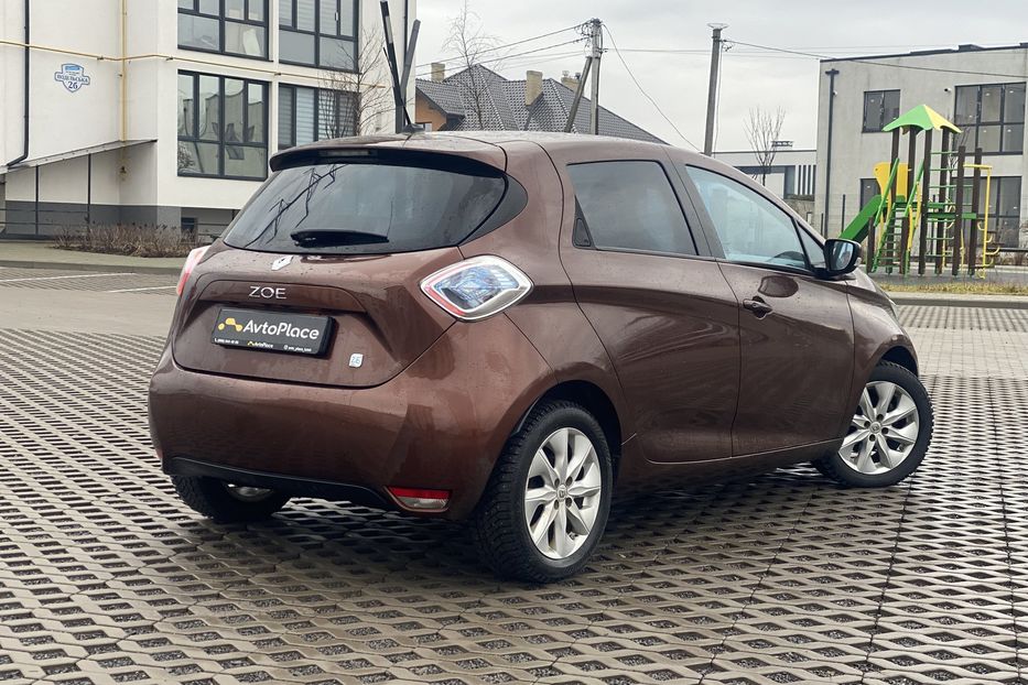 Продам Renault Zoe 2015 года в Луцке