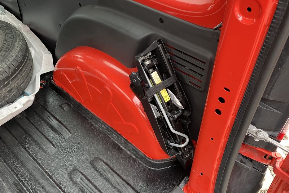 Продам Renault Kangoo пасс. 2020 года в Луцке