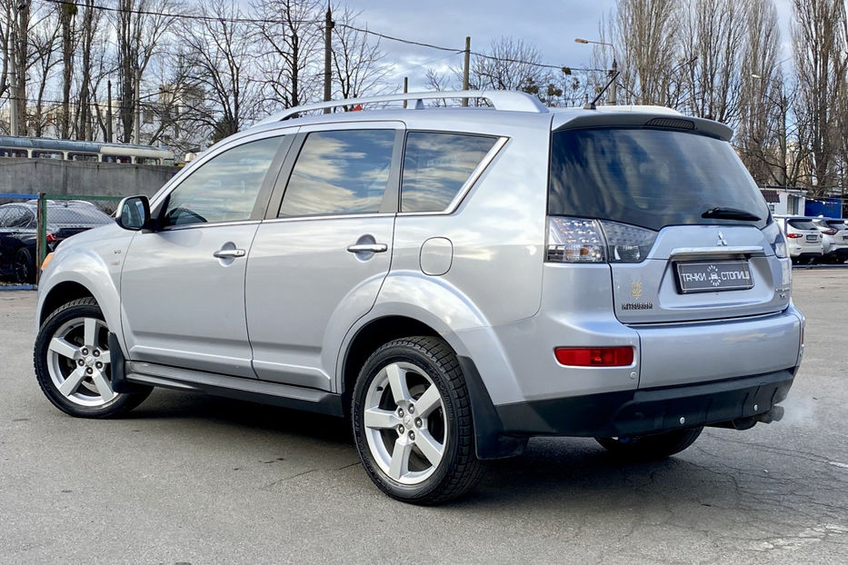 Продам Mitsubishi Outlander 2009 года в Киеве