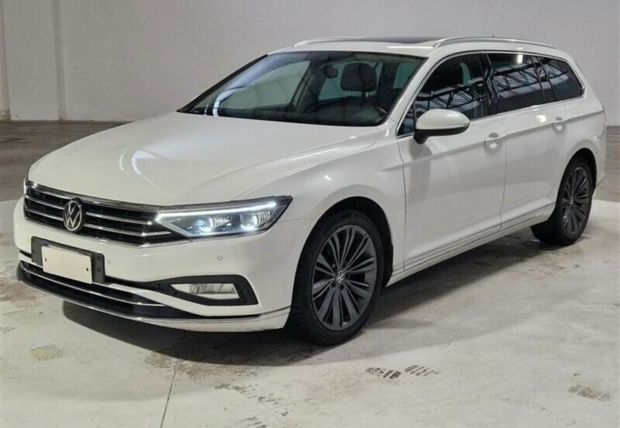 Продам Volkswagen Passat B8 147 kw Elegance 2021 года в Львове