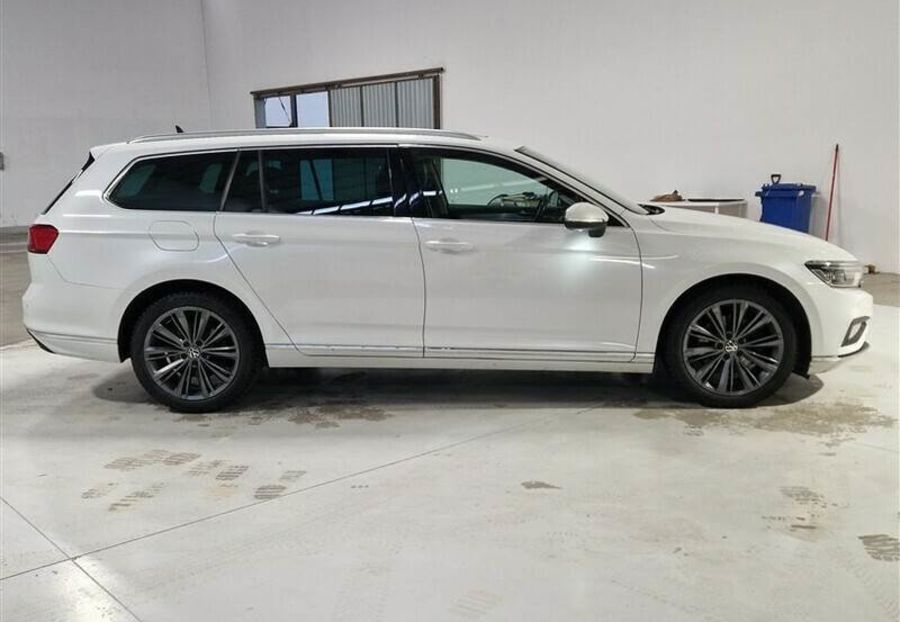 Продам Volkswagen Passat B8 147 kw Elegance 2021 года в Львове