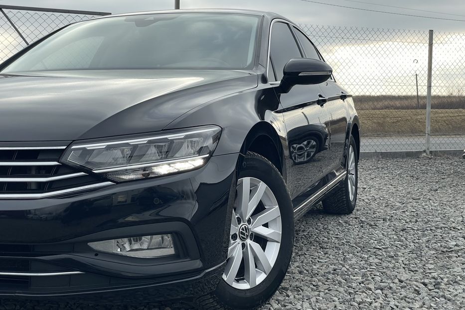 Продам Volkswagen Passat B8 Седан 2020 года в Львове