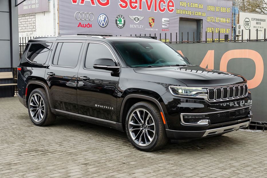 Продам Jeep Grand Cherokee Wagoneer  2022 года в Киеве