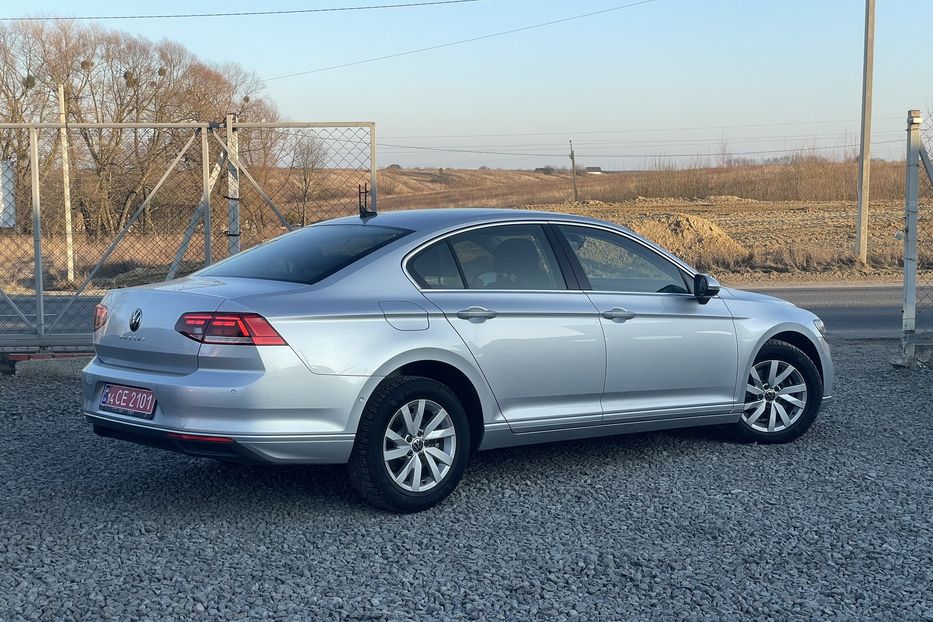 Продам Volkswagen Passat B8 Седан 2021 года в Львове